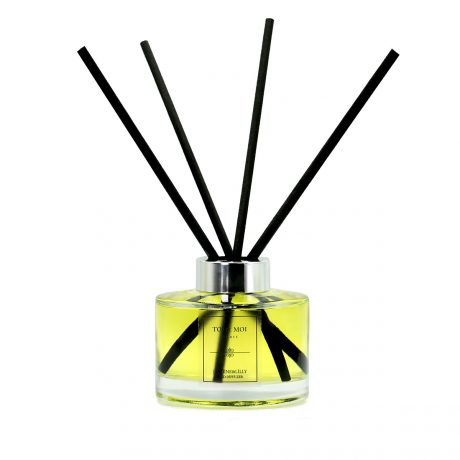 Аромадиффузор для дома с палочками