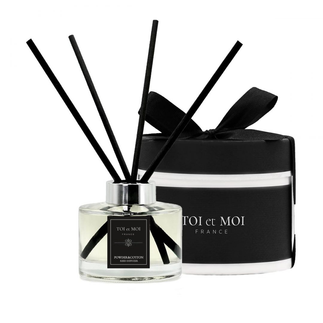 Аромадифузор для дома с паличками POWDER & COTTON 150 мл