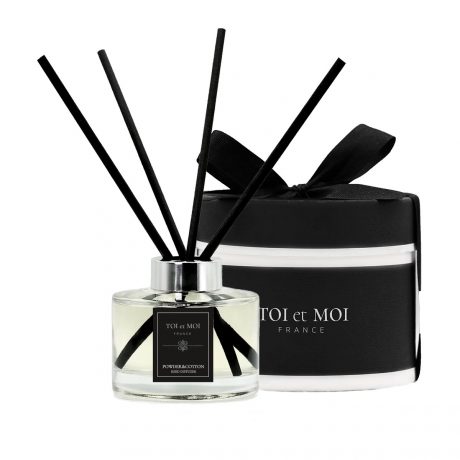 Аромадифузор для дома с паличками POWDER & COTTON 150 мл